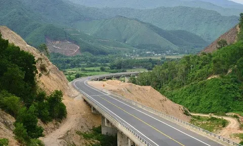 Phê duyệt chủ trương dùng hơn 3.000 tỷ mở rộng cao tốc La Sơn-Hòa Liên