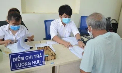 Trường hợp bị tạm dừng hưởng lương hưu từ 1/7/2025, ai cũng nên biết