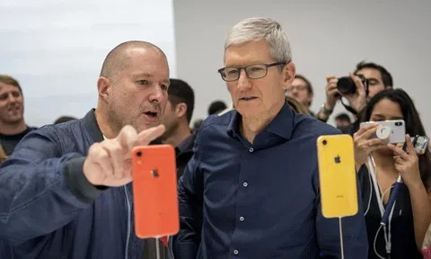 'Huyền thoại Apple' cũng không thể cứu chúng ta khỏi cơn nghiện iPhone
