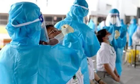 Tình hình COVID-19: TPHCM họp khẩn, Bà Rịa - Vũng Tàu 3 học sinh dương tính