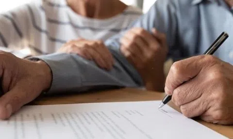 Di chúc thừa kế nhà đất viết tay có hợp pháp?