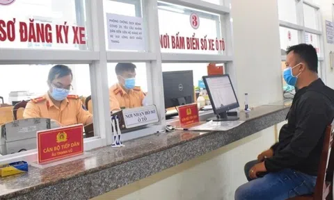 Sáp nhập tỉnh thành, người dân có phải đổi đăng ký xe, biển số xe?