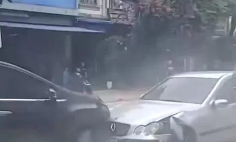 Vụ clip tài xế Xpander dùng xe mình "ghìm" xe Mercedes: Tài xế xe sang “phê” ma túy