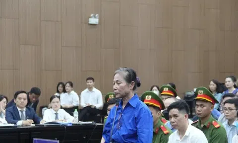 Cựu Bí thư Vĩnh Phúc Hoàng Thị Thúy Lan khai việc chi tiêu hàng chục tỷ nhận hối lộ
