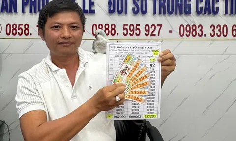 Người làm thuê trúng độc đắc 6 tờ vé số, giữ bí mật với gia đình đến phút cuối