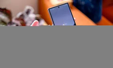Samsung có bất ngờ gì cho đêm nay?