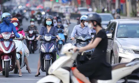 Hà Nội cấm xe máy xăng trong Vành đai 1 từ 1-7-2026: Nguồn cung ứng xe máy điện từ đâu?