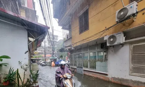 Nhận định mới về đợt mưa rất lớn trên cả nước