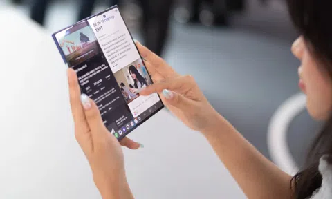 Galaxy Z Fold7 bất ngờ 'cháy hàng'