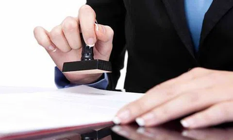 Trên 18 tuổi có được nhận làm con nuôi?