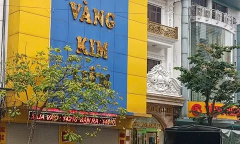 Đồng loạt khám xét một số tiệm vàng ở Thanh Hóa